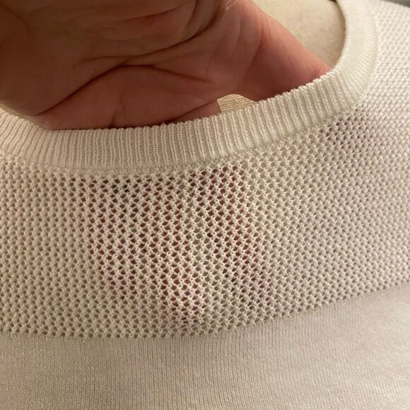 Scull cashmere sleeve less top, XS - Picture 2 of 7